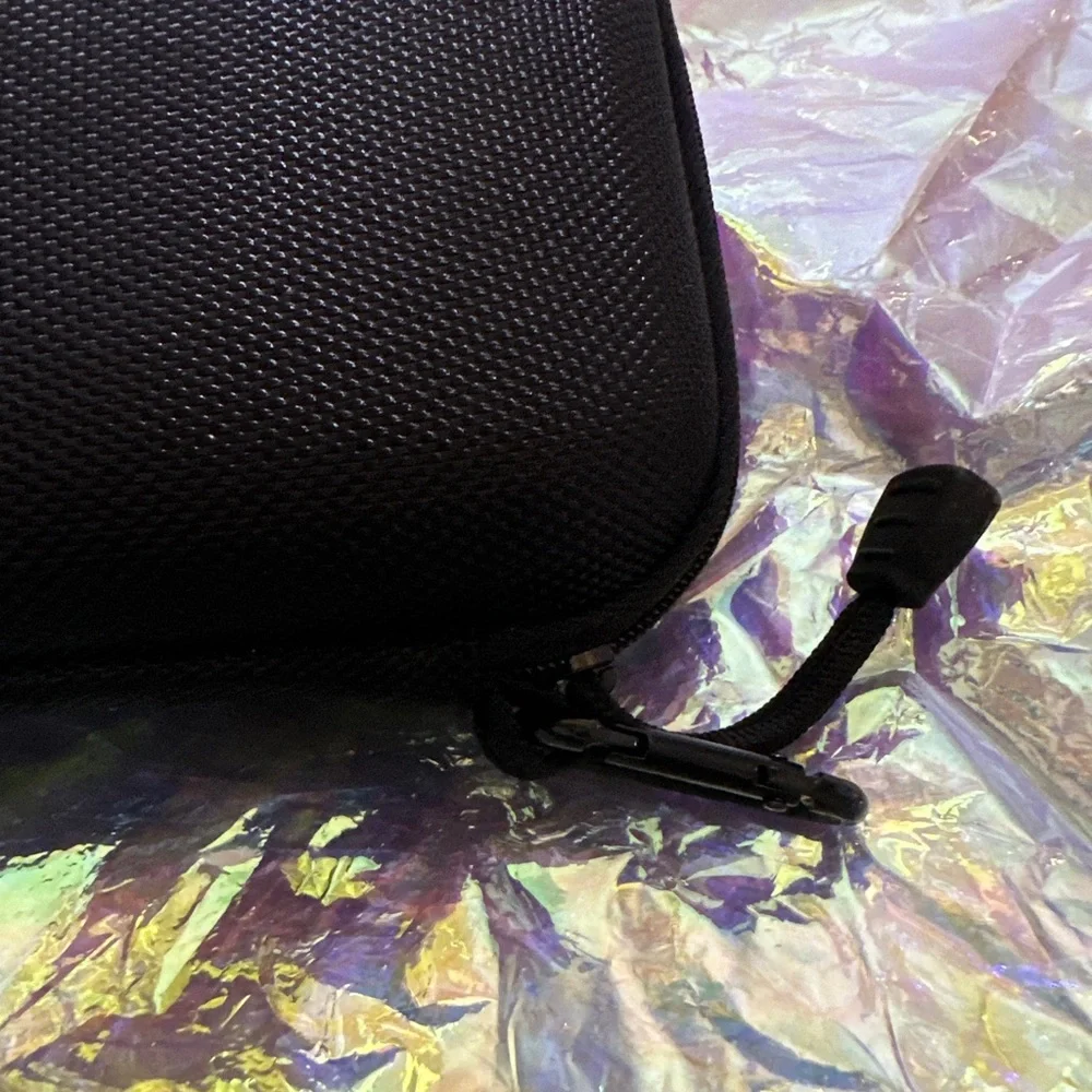 New Phone Accessory Travel Organizer with Carabiner, Black